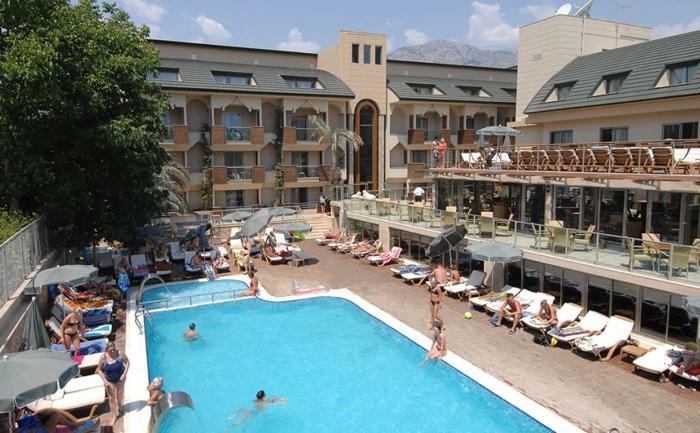 Hotel Ambasador Plaza