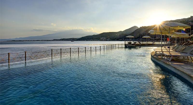 Unahotel Capotaormina