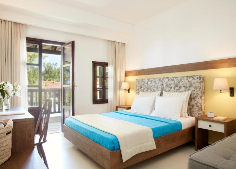 Simantro Beach Hotel