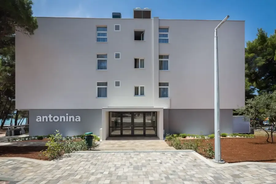 Hotel Vila Arausana & Antonina