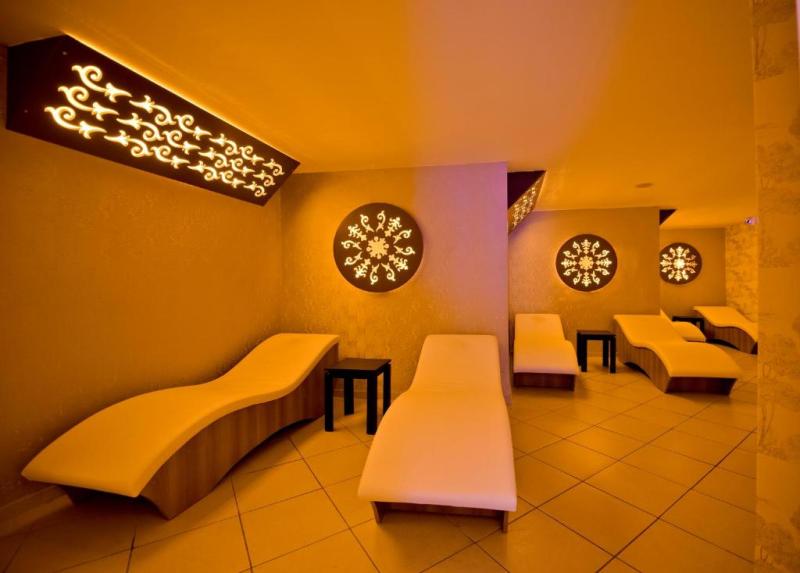Beach Club Doganay Hotel