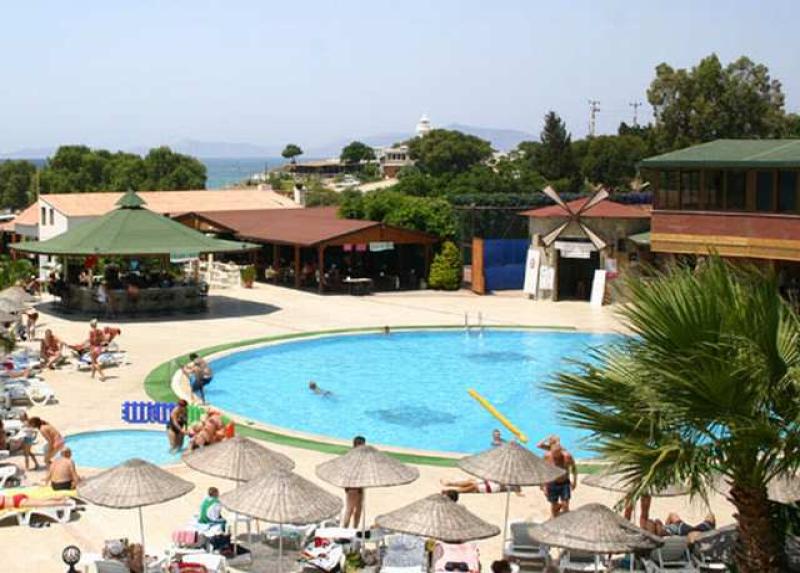 Bendis Beach Hotel