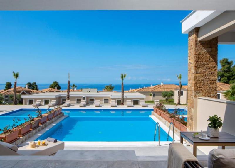 Ajul Luxory Hotel