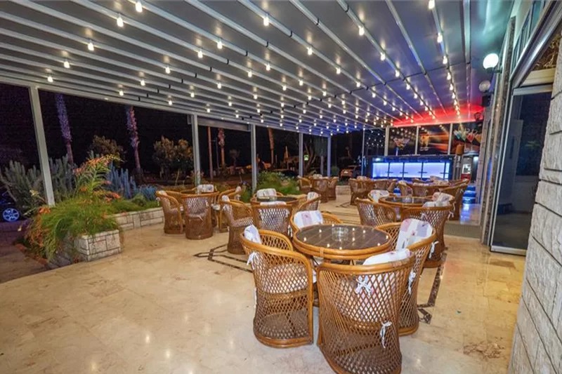 Kleopatra Celine Hotel