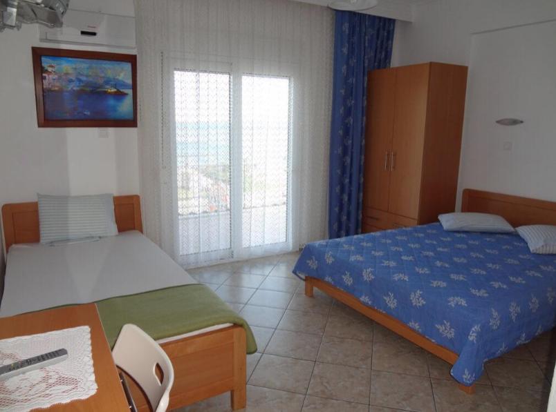 Vila Maria & Spiros
