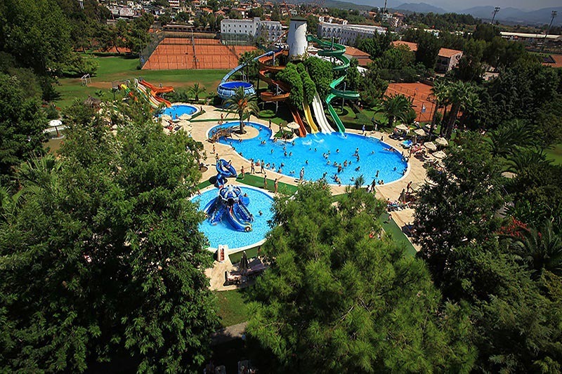 Starlight Resort Hotel