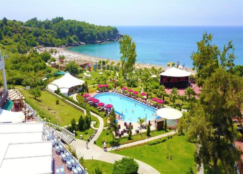 Justiniano Deluxe Resort Hotel