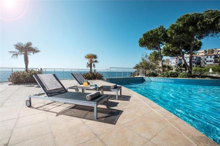 Aria Claros Beach & Spa Resort
