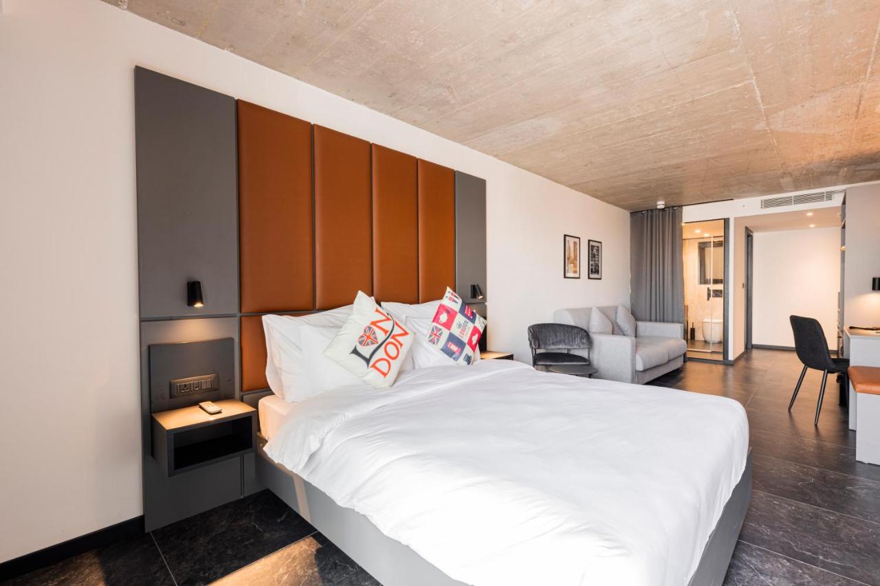 The Londoner Hotel St.Julians