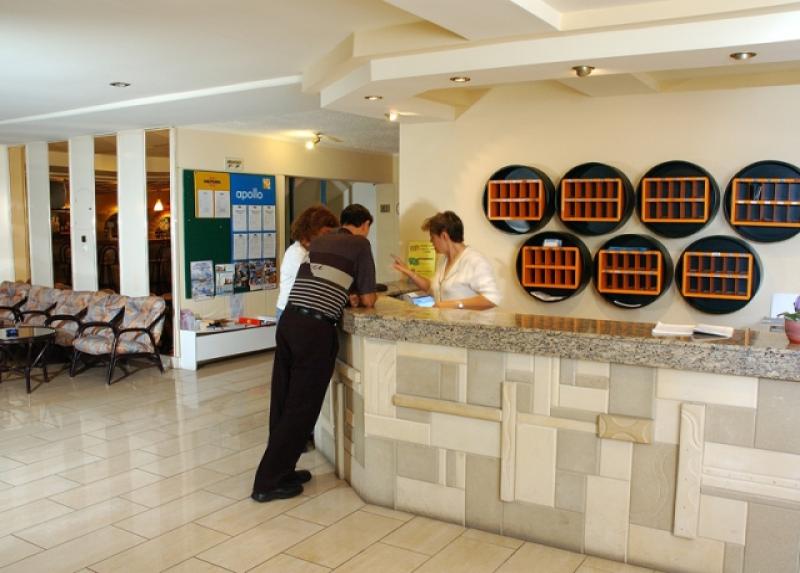 Carina Hotel
