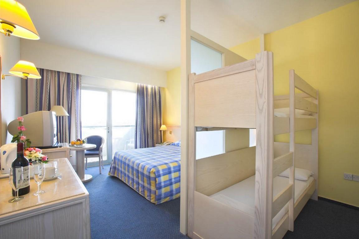 Hotel Golden Coast