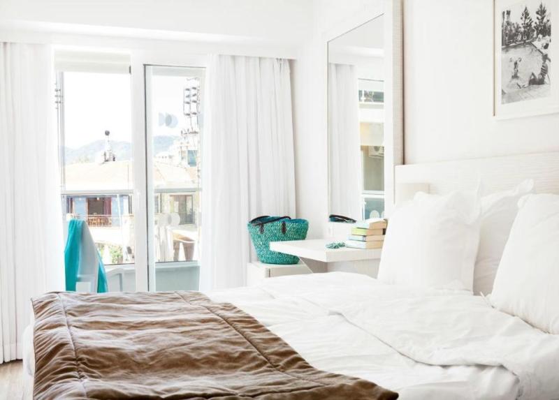 The Beach Front Hotel Adults Only 16+ Hotel