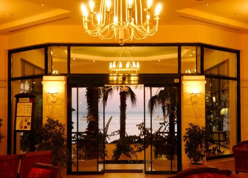 Aska Just In Beach Hotel