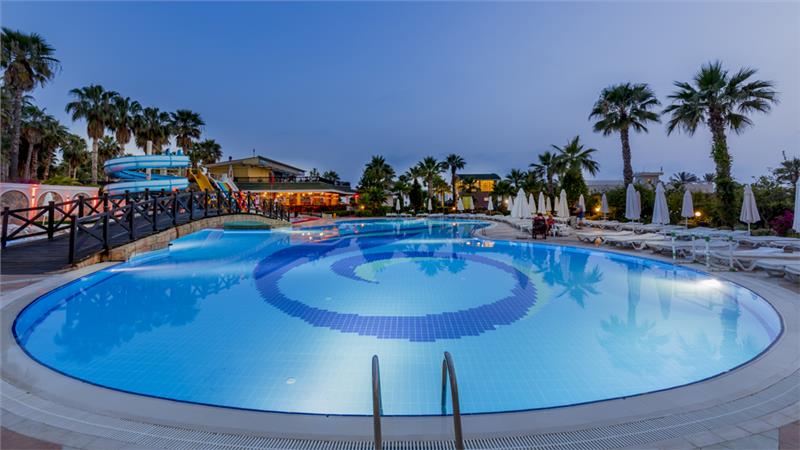 Holiday Garden Resort