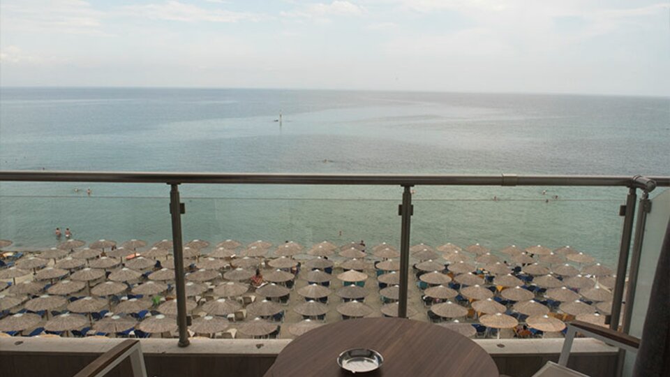 Mistral Hotel