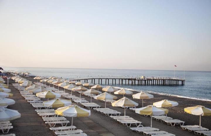 Sunrise Resort Hotel