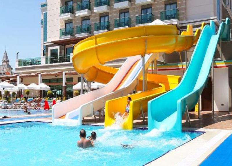 Luna Blanca Resort Hotel