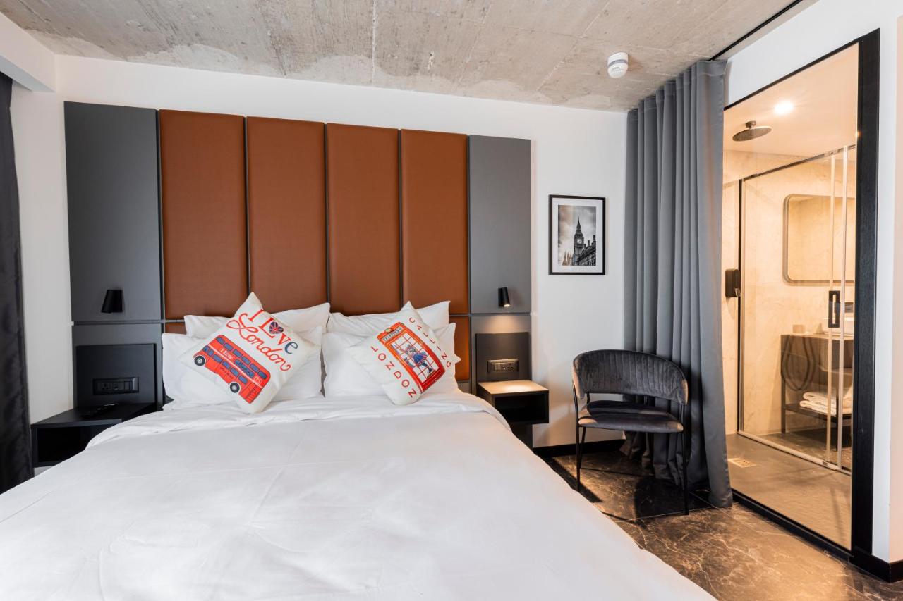 The Londoner Hotel St.Julians