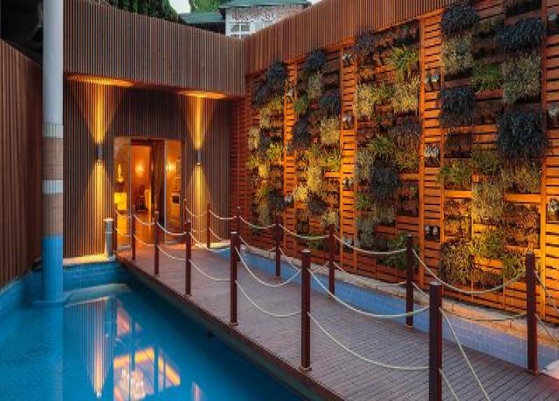 Dobedan World Palace Hotel (Ex Brand Alva Donna Hotels ) 