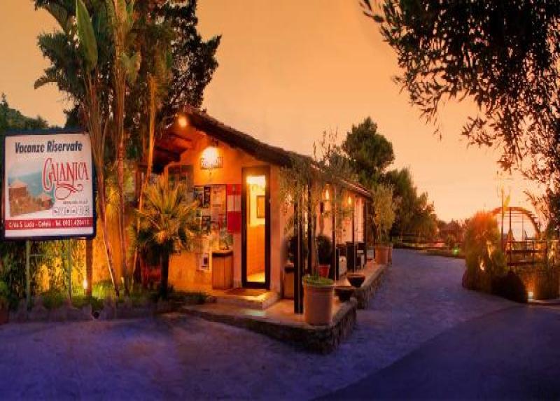 Calanica Hotel