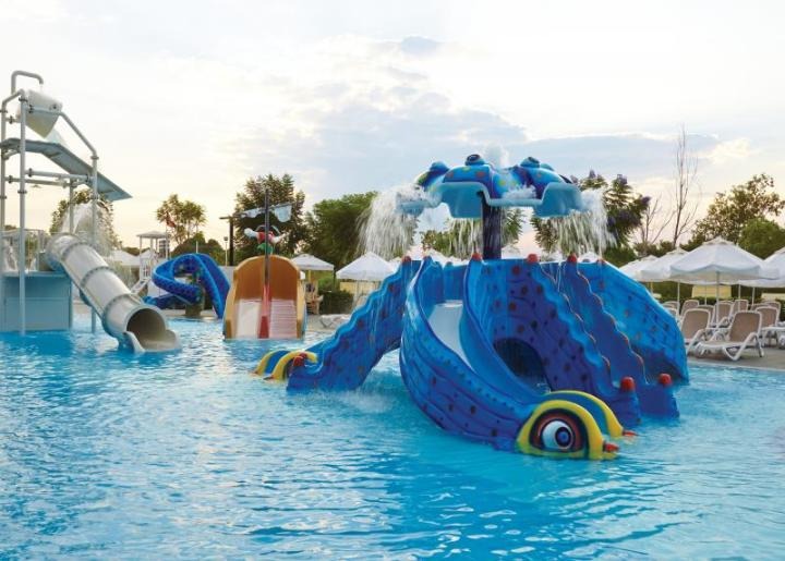Titanic Deluxe Golf Beach