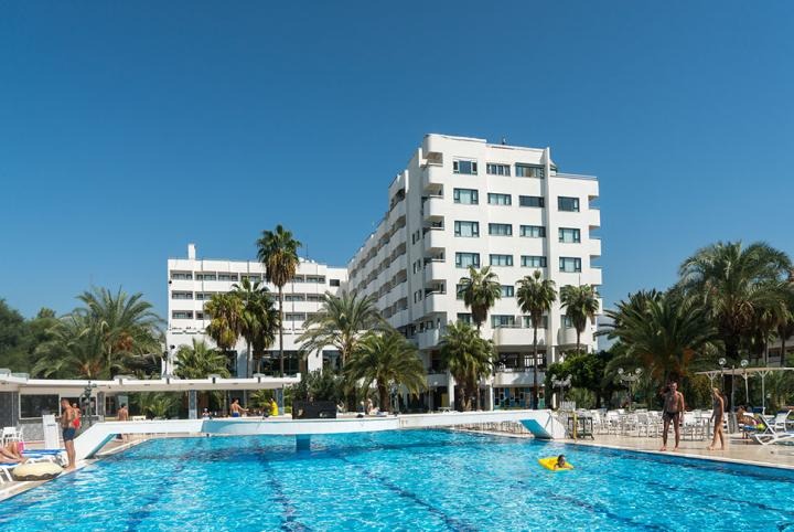 Hotel Sural Resort