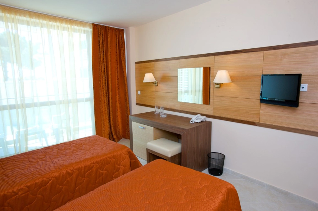 Hotel Sea Breeze