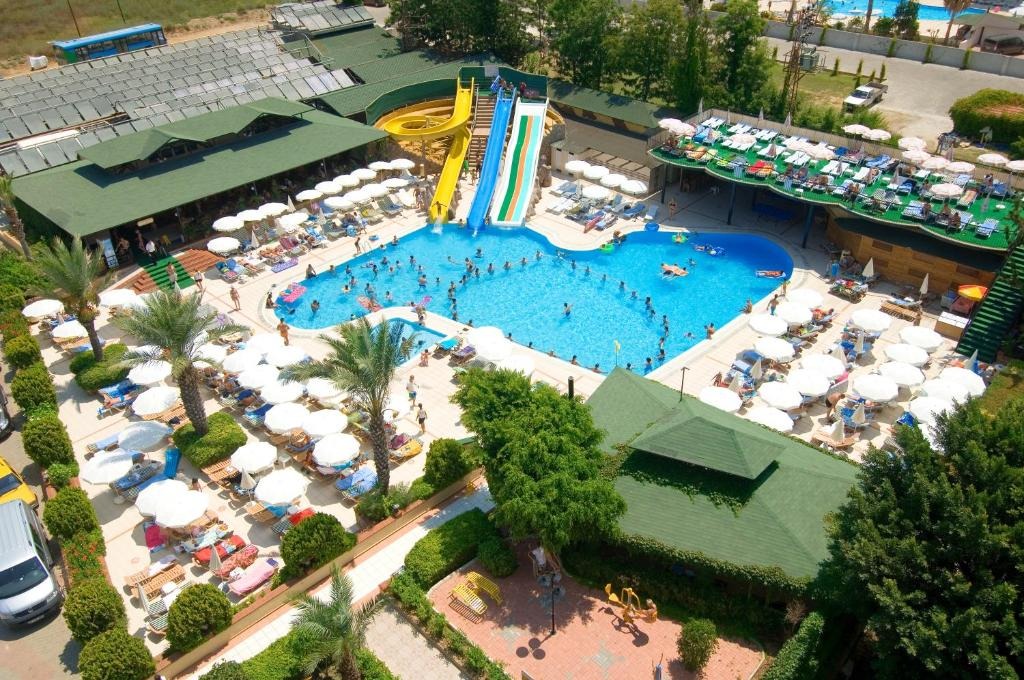 Beach Club Doganay Hotel