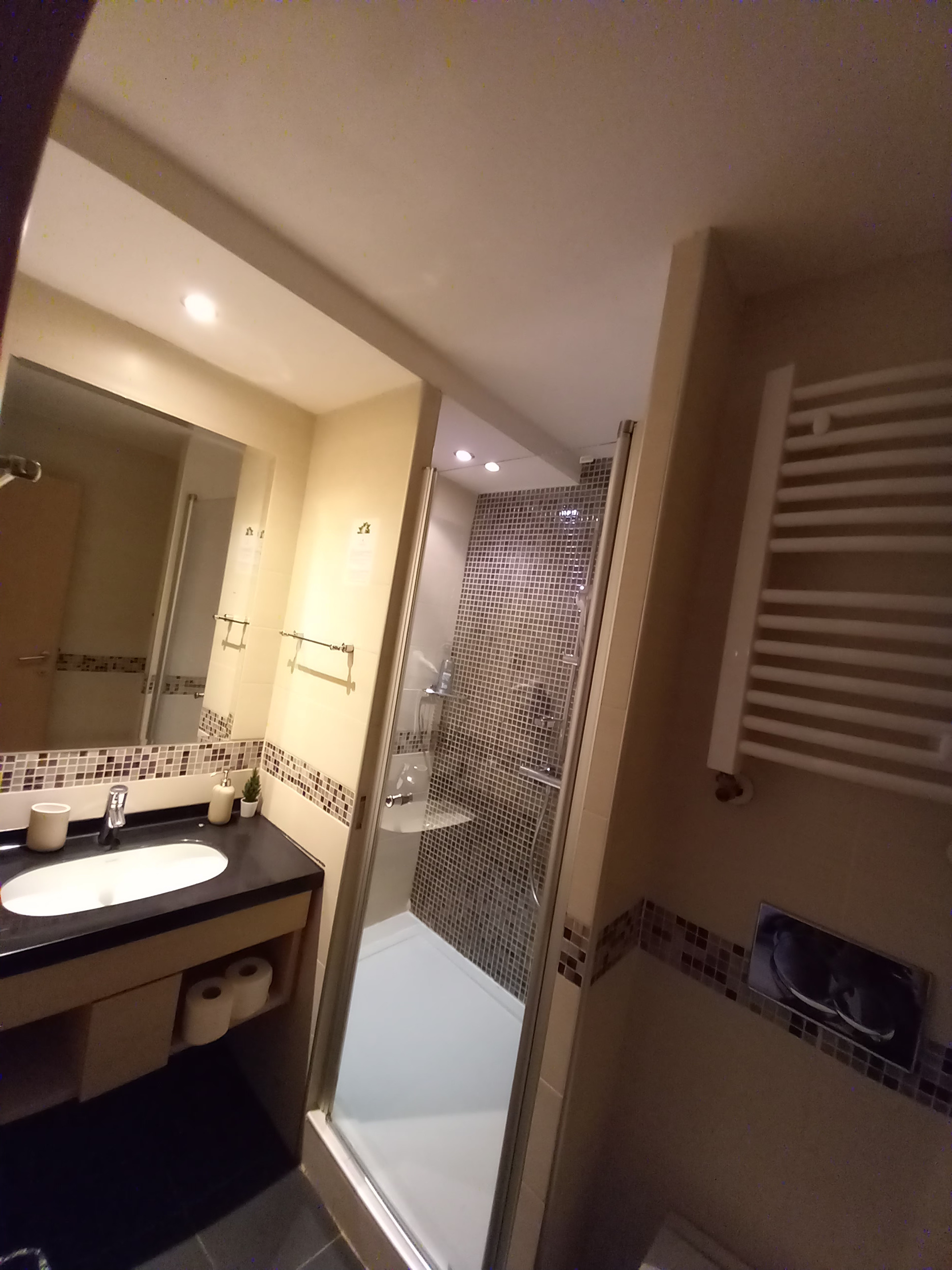 Apartmani Tri M