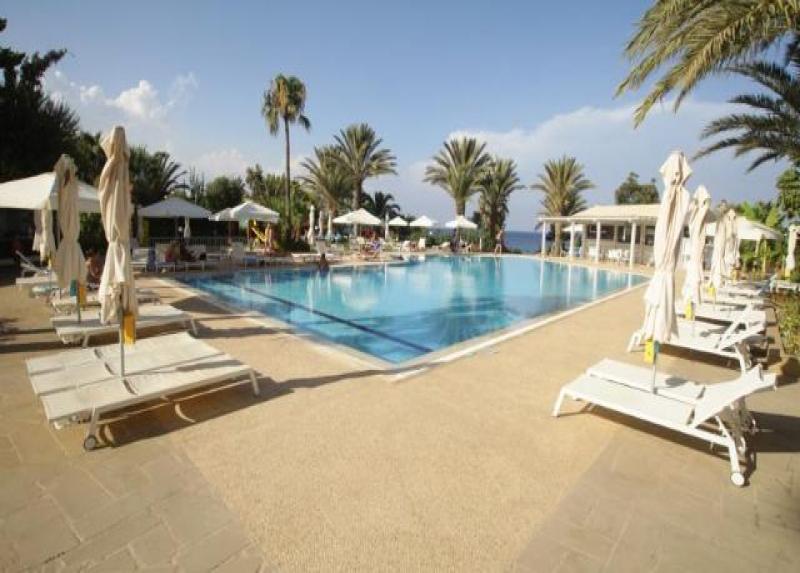 Crystal Springs Beach Hotel