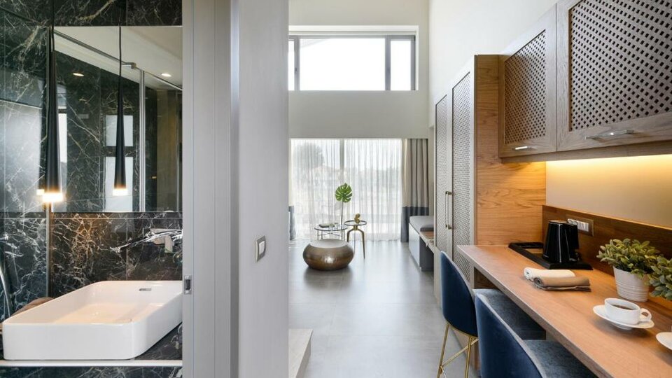 Serenity Suites