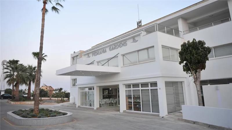 Fedrania Gardens Hotel