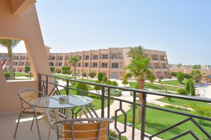 Hotel Jasmine Palace Resort and Spa