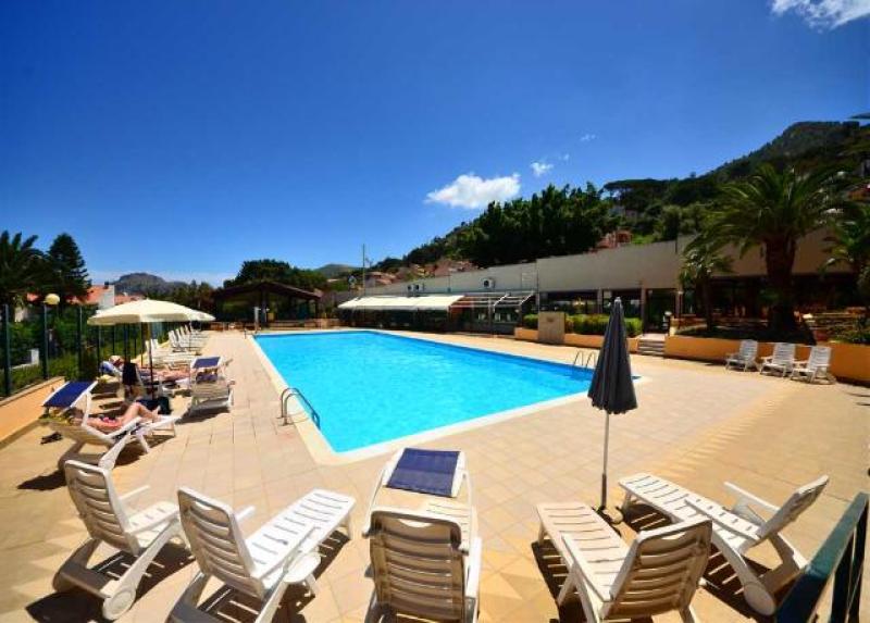 Calanica Hotel