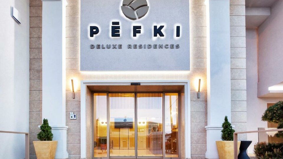 Pefki Deluxe