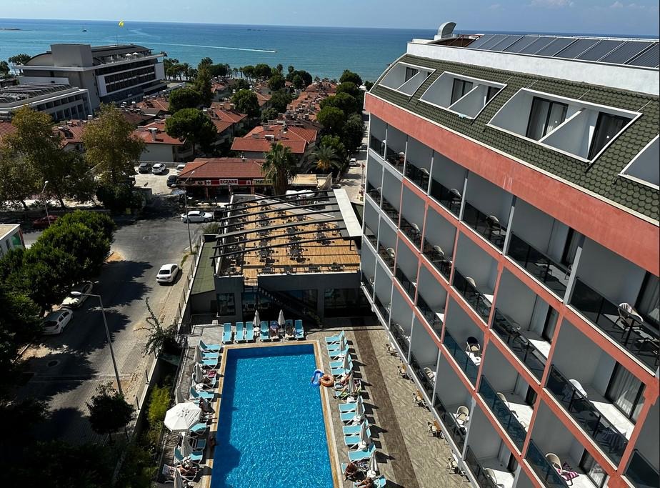 Side Golden Rock Hotel & Spa