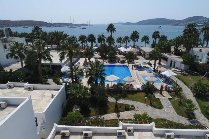 Hotel Nagi Beach