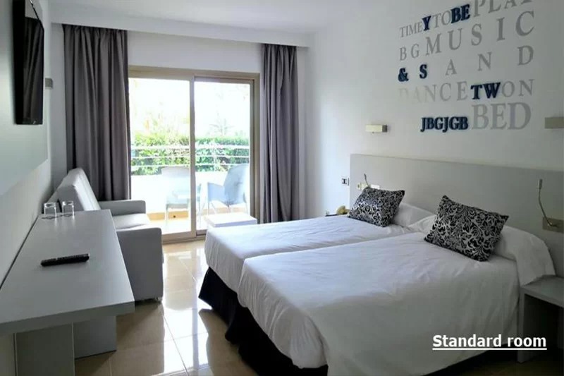 Hotel Pamplona BG