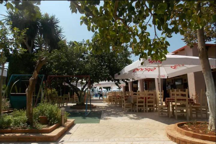 Hotel Mediterrane