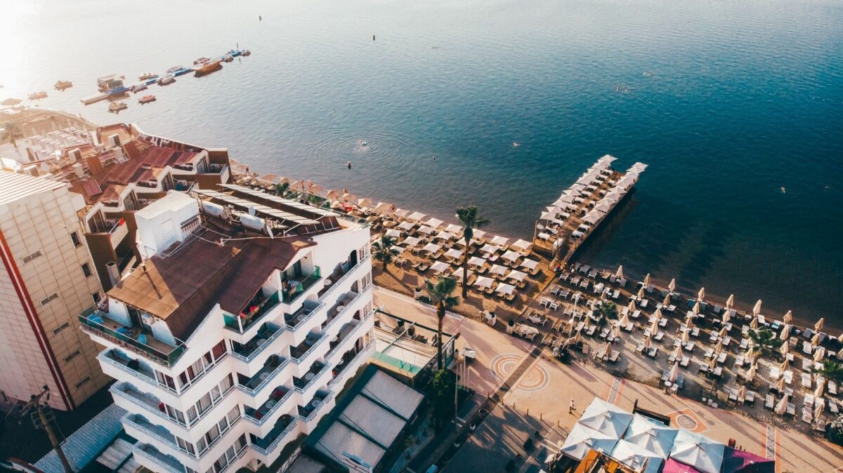 Honeymoon Beach Hotel