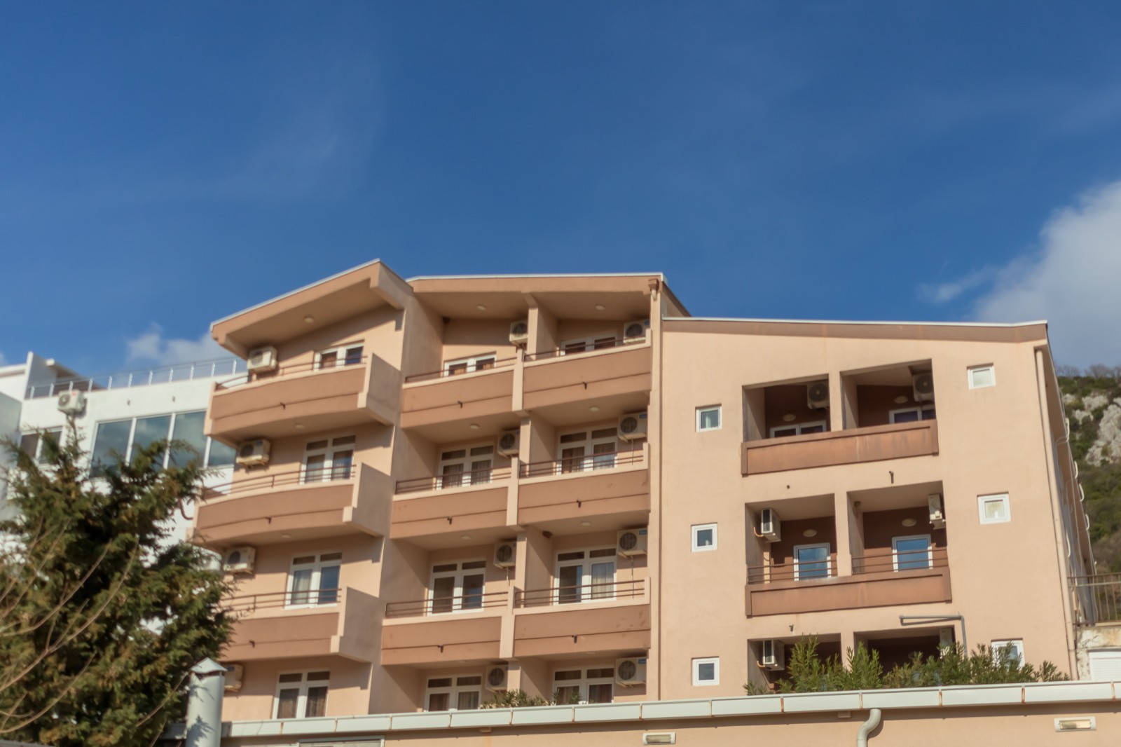 Apartmani Lara