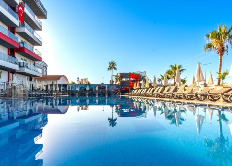 Grand Kolibri Prestige & Spa Hotel