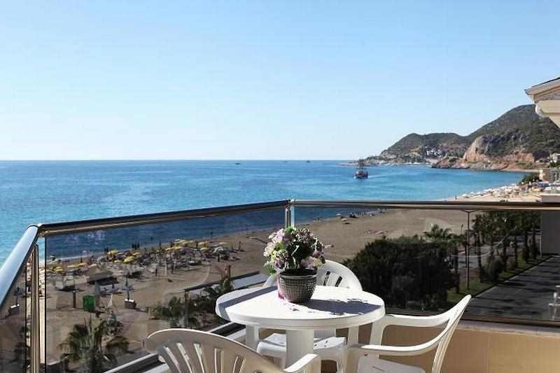 Kleopatra Ada Beach Hotel