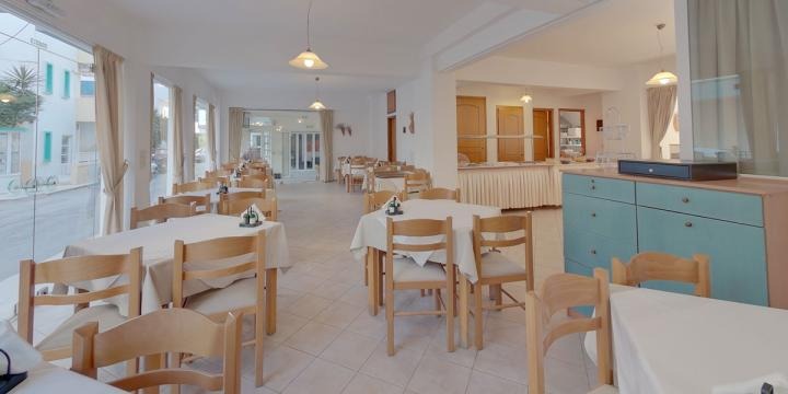 Hotel Marirena