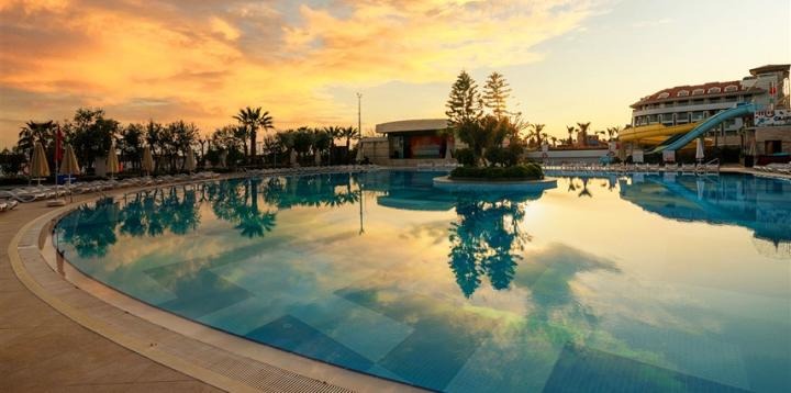 Seamelia Beach Resort