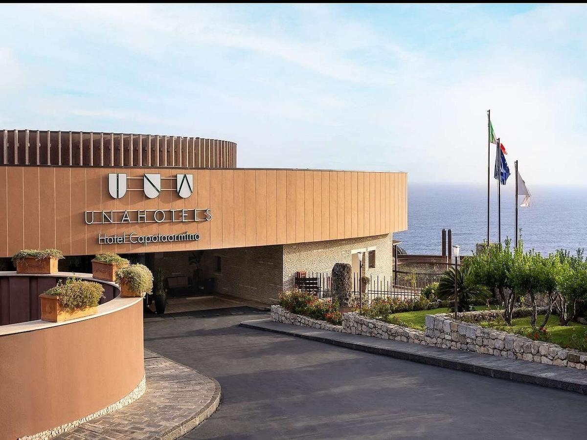 Unahotels Hotel Capotaormina