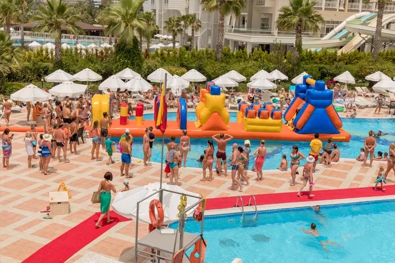 Holiday Garden Resort Hotel