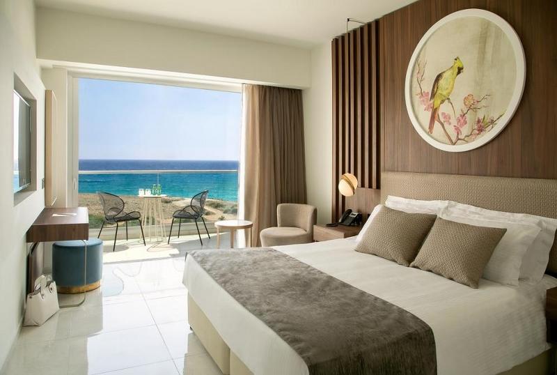 Nissiblu Beach Hotel