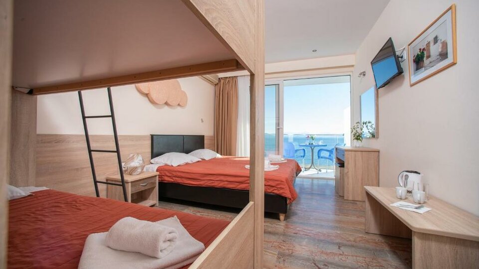 Corfu Maris Bellos