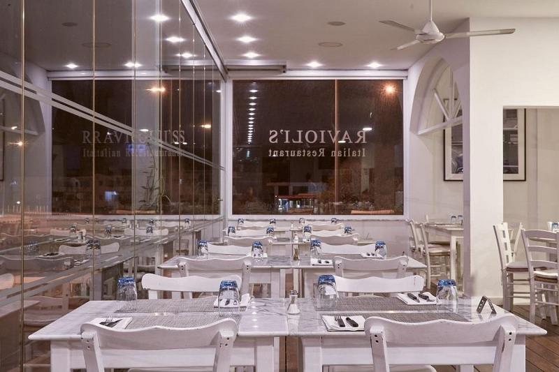 Grecian Park Hotel